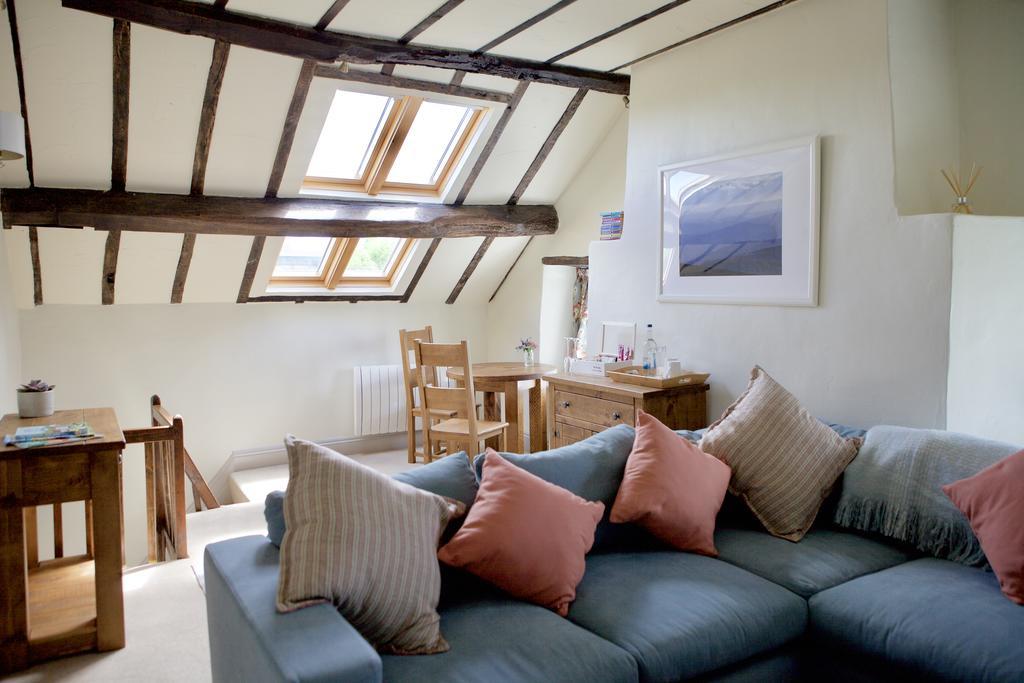 Hôtel The Coach House à Bishop's Castle Chambre photo